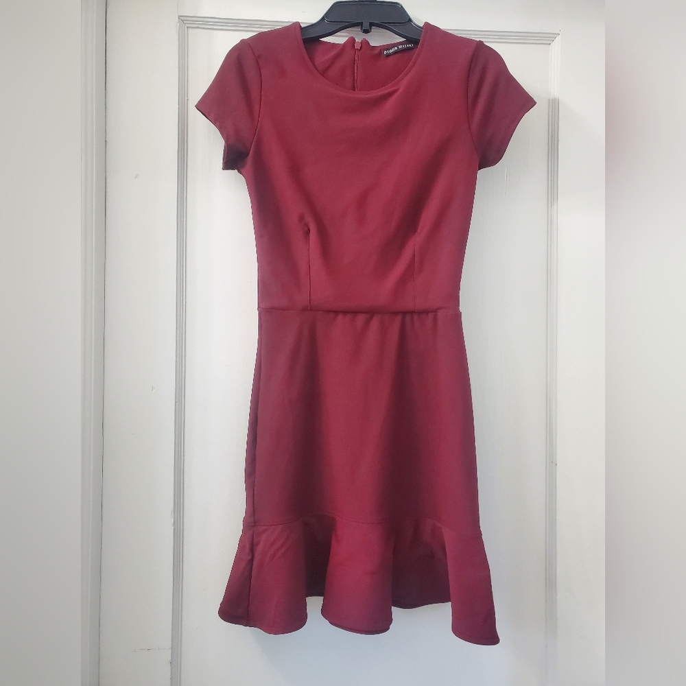 Donna Mizani Trumpet Hem Dress